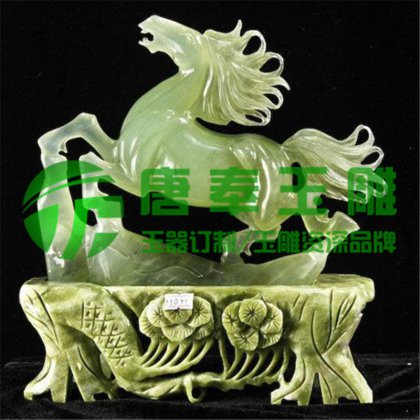 商務(wù)禮品定制送什么？